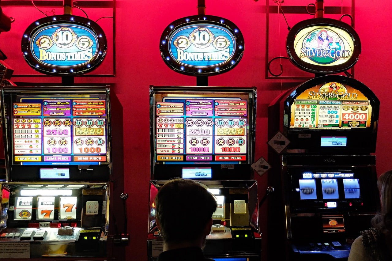 Philippine sports fan checking mvp ladder betting markets on mobile